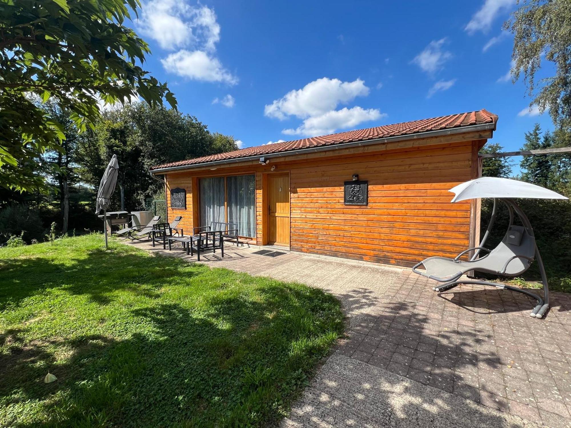 Chalet Des Anges Youx Exterior foto